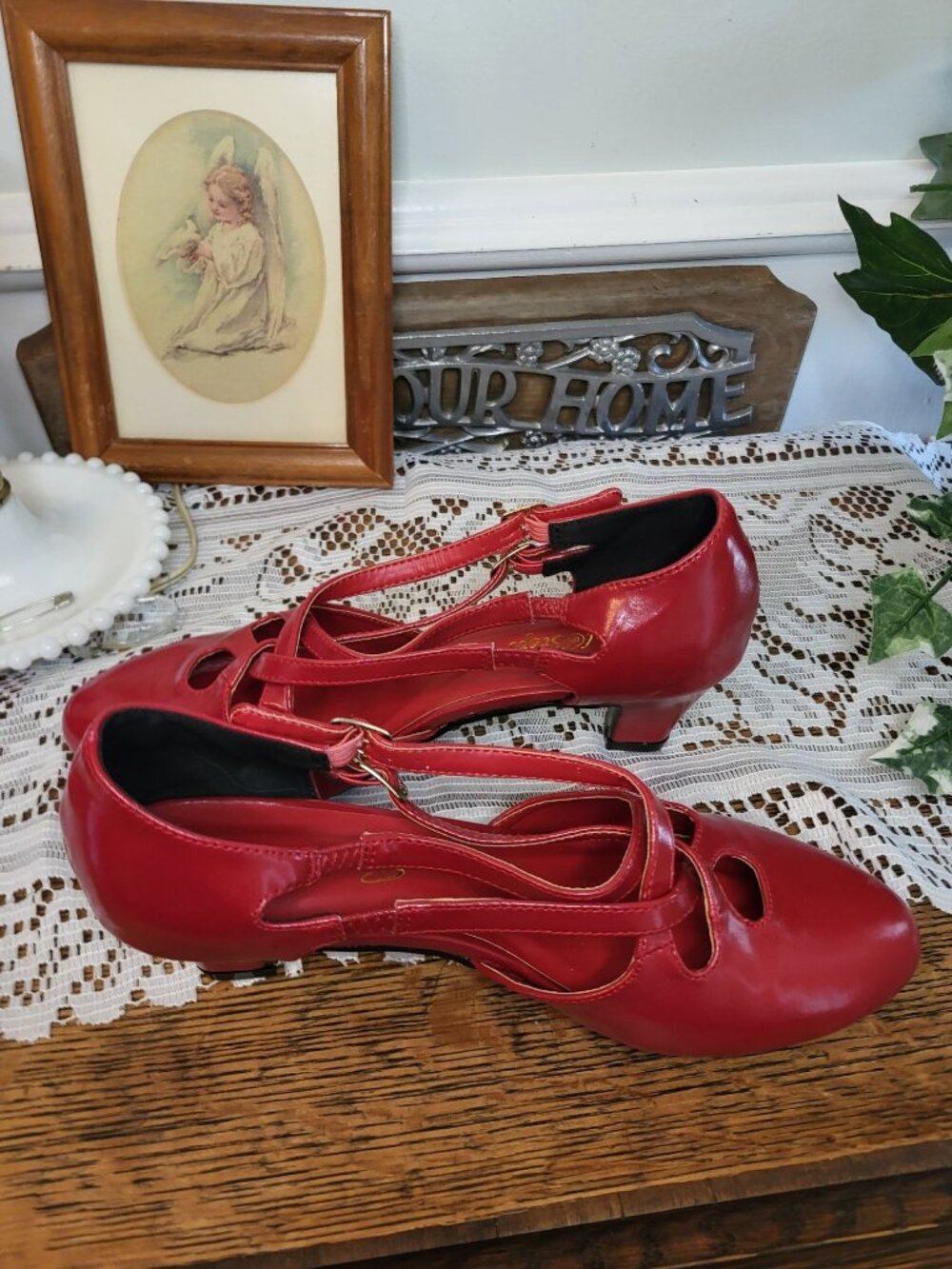 NWOT Angel Steps Red Retro Inspired Strappy Pumps 8.5 Twee Pinup Rockabilly